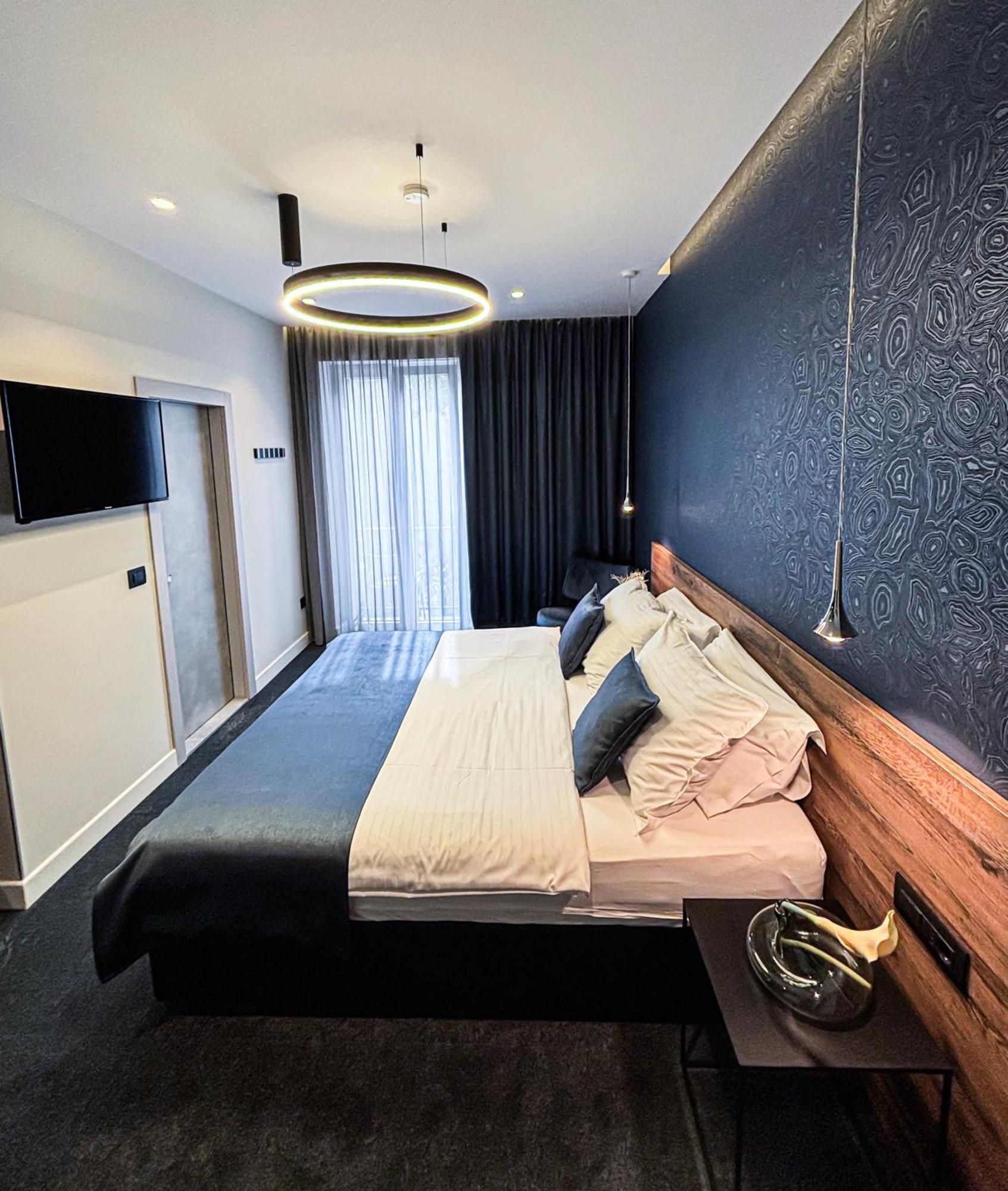 ספליט Calma Luxury Rooms מראה חיצוני תמונה